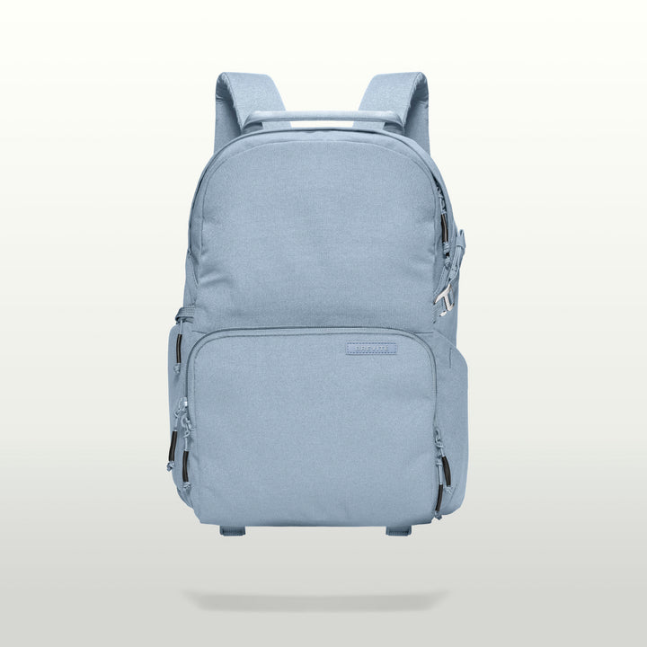 The Jumper 2026 camera backpack in Niagara Mist